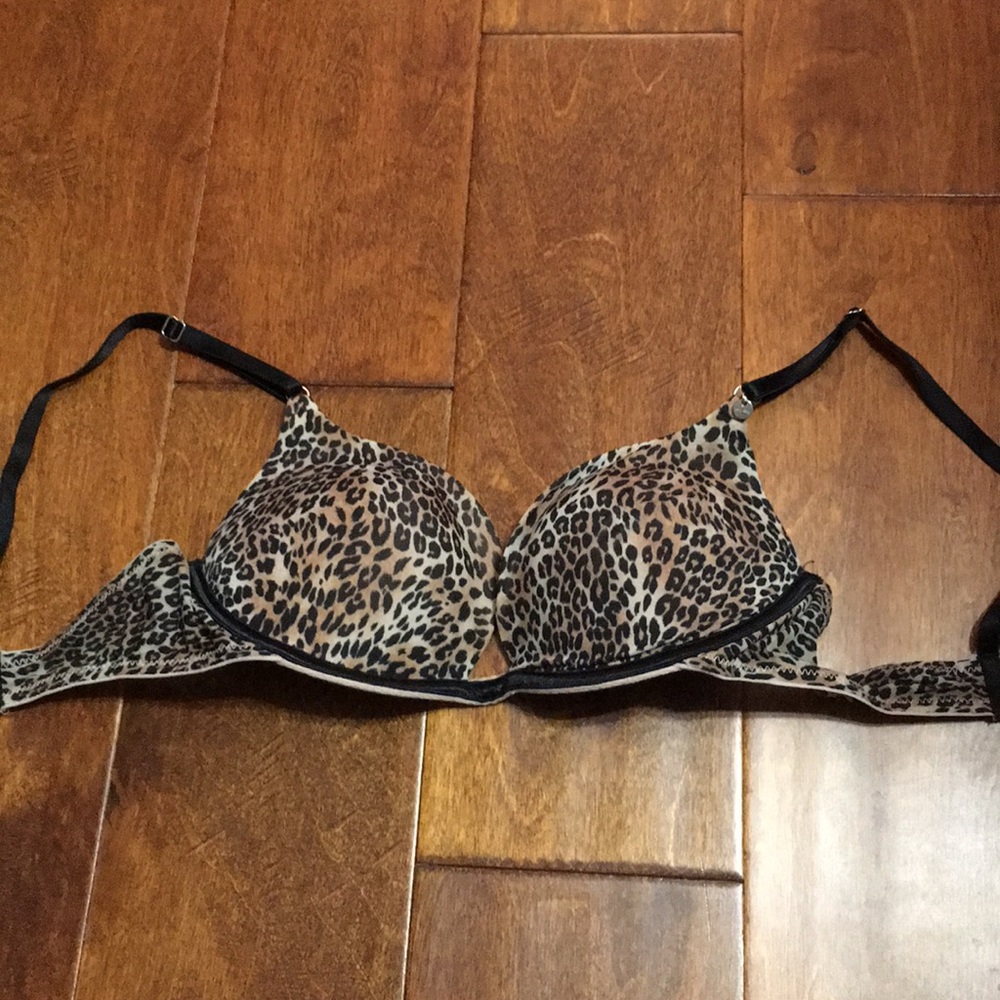 Victoria secret bra